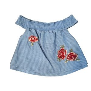 J.O.A. Blue Striped Off-the-Shoulder Embroidered Top💮🩵